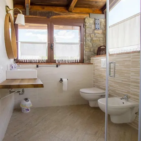 Agripodere Il Falco - Tuscany Nature & Relax * Pontremoli